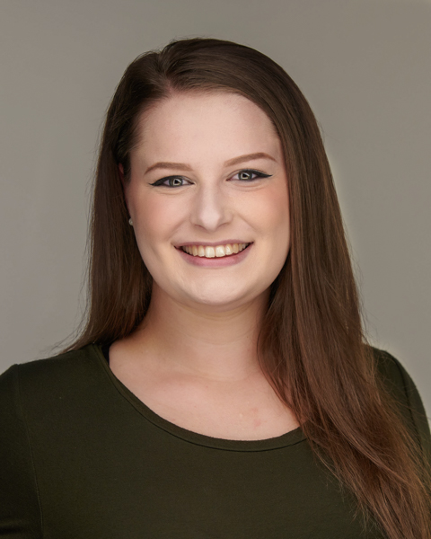 ErinWheeler_00931_HeadshotsEugene Lindegard Therapy Eugene Clinic, Lindegard Therapy | Eugene Clinic